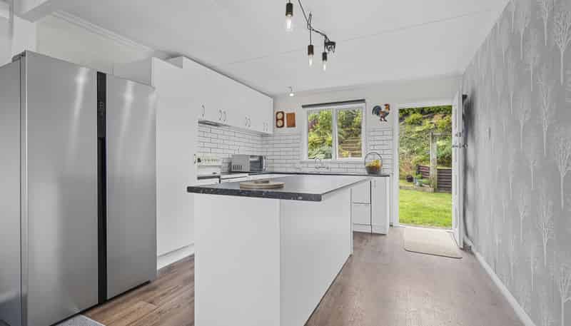 293 Tukapa Street, Hurdon