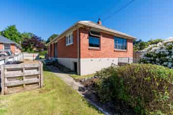 17 Glenelg Street, Bradford