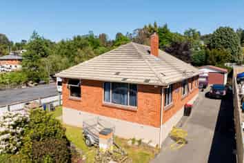 17 Glenelg Street, Bradford