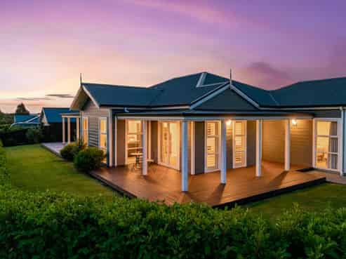 53 Cupola Crescent, Richmond