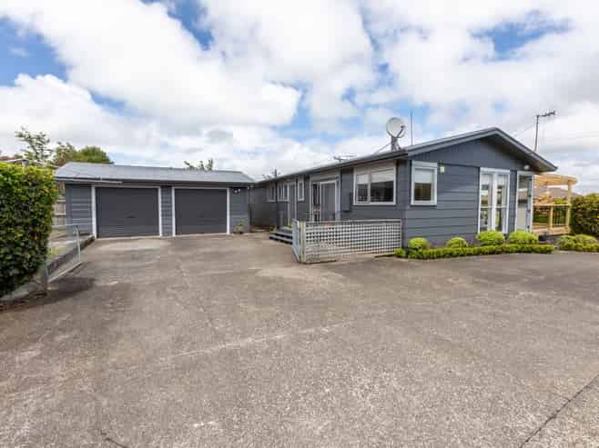 20 Ruahine Street, Dannevirke