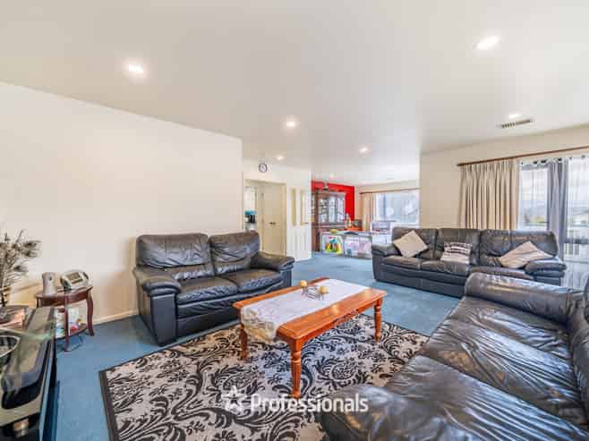 70 Redvers Drive, Belmont