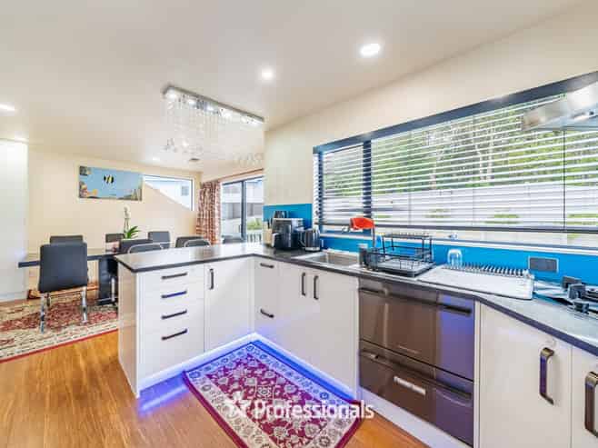 70 Redvers Drive, Belmont