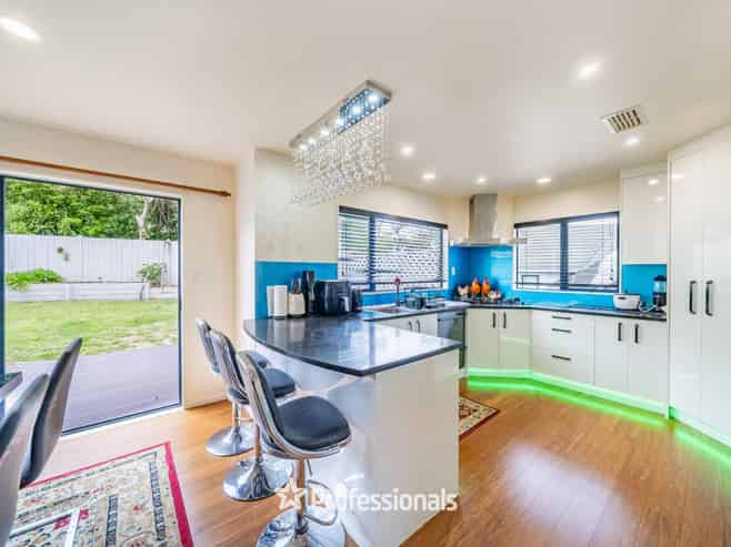 70 Redvers Drive, Belmont