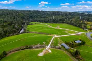 946 Coatesville Riverhead Highway, Riverhead