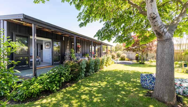 908A Victoria Street, Parkvale