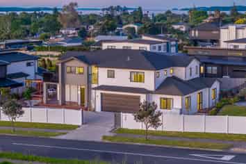 48 Eighth View Avenue, Beachlands