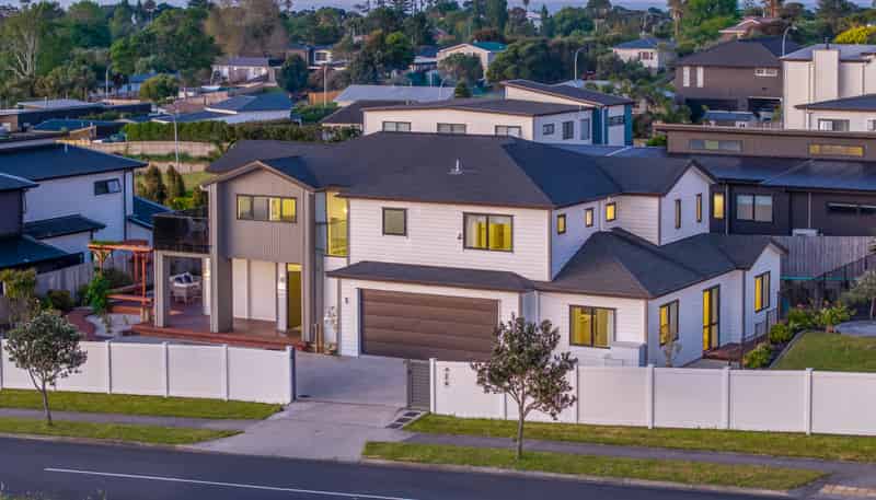 48 Eighth View Avenue, Beachlands