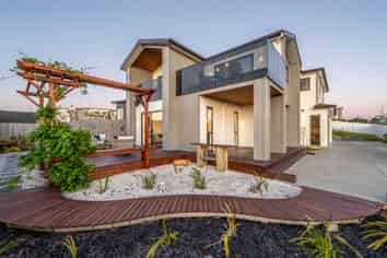 48 Eighth View Avenue, Beachlands