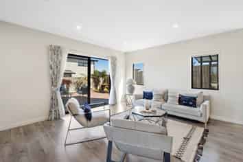 48 Eighth View Avenue, Beachlands