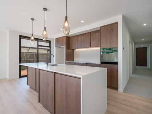 12 Hallmark Drive, Richmond