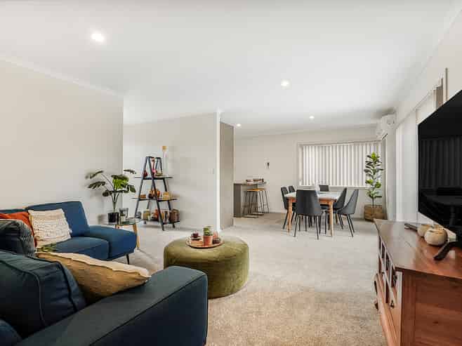 11 Charlotte Crescent, Dinsdale