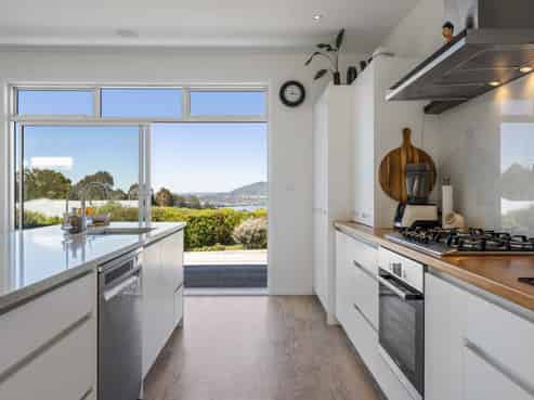 48 Stewart Glen, Acacia Bay