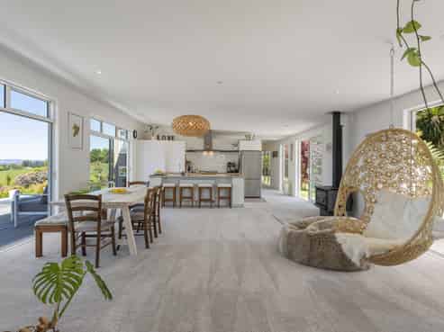 48 Stewart Glen, Acacia Bay