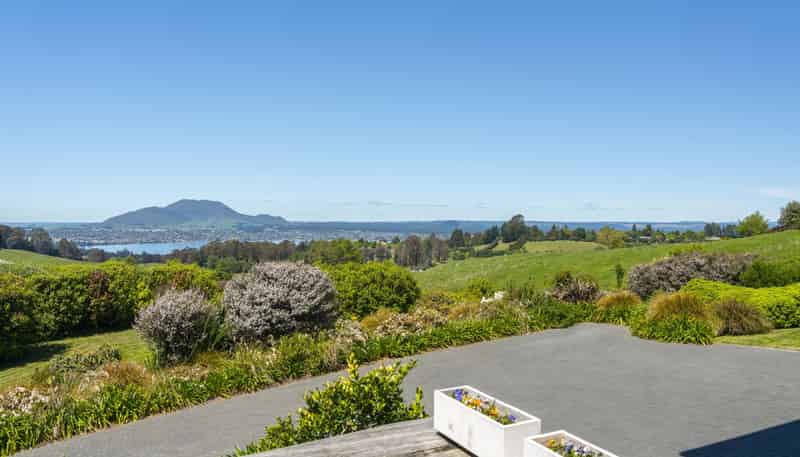 48 Stewart Glen, Acacia Bay