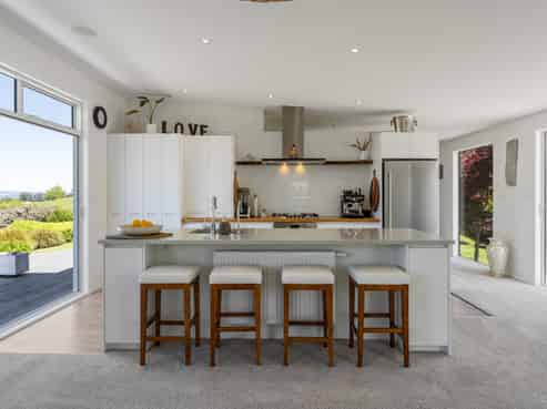 48 Stewart Glen, Acacia Bay