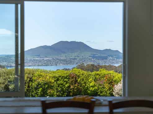 48 Stewart Glen, Acacia Bay