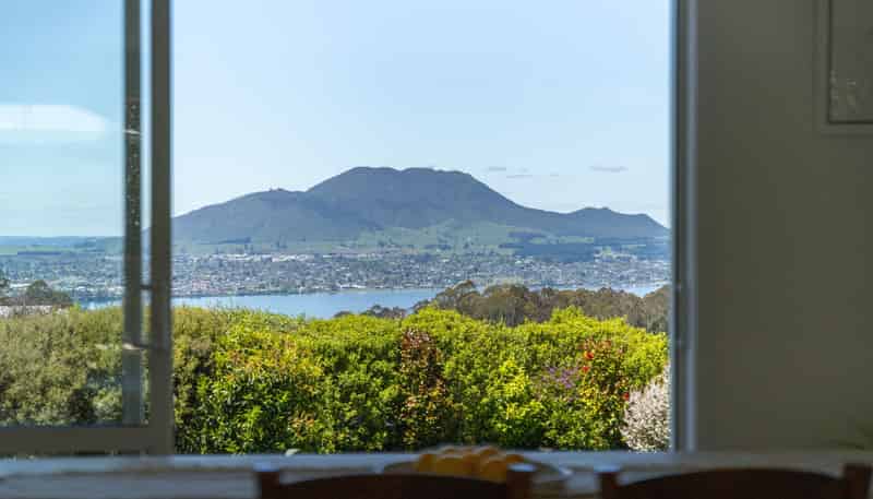 48 Stewart Glen, Acacia Bay