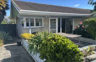 5 Serrita Avenue, Sunnyhills