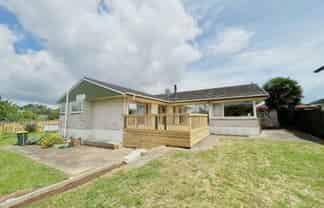 5 Serrita Avenue, Sunnyhills