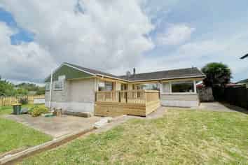 5 Serrita Avenue, Sunnyhills