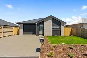 34 Harry Manship Crescent, Halswell