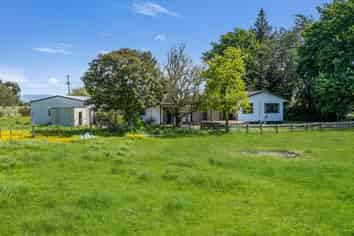 5 Cookson Road, Tikitere