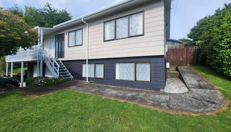 6 Winstone Place, Highlands Park