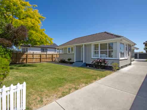 75 Bower Avenue, New Brighton