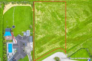 9 Runway Rise, Dairy Flat