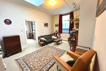 349 Adelaide Road, Newtown