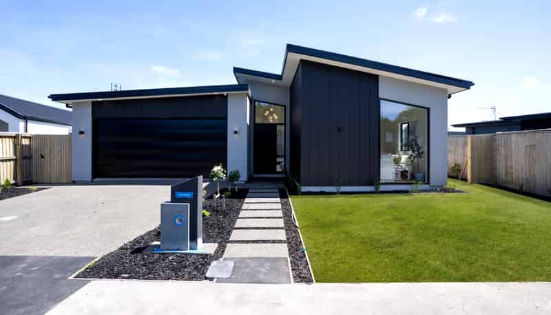 11 Meadow Stream Dr, Casebrook