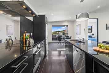 6D/8 Lipman Street, Mount Victoria