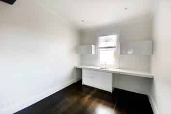 STANDOUT REMUERA RETAIL OFFER
