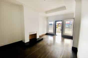 STANDOUT REMUERA RETAIL OFFER
