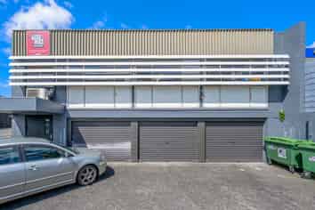 6.5% Yield, Freehold, Two Titles 