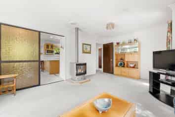 7 Clivedon Place, Redwood