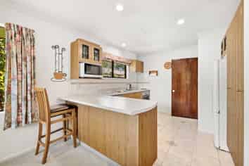 7 Clivedon Place, Redwood