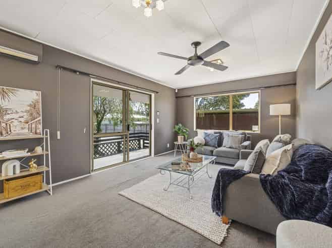 3A Nairn Road, Mangakakahi