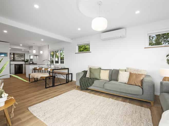 10A Burton Place, Owhata