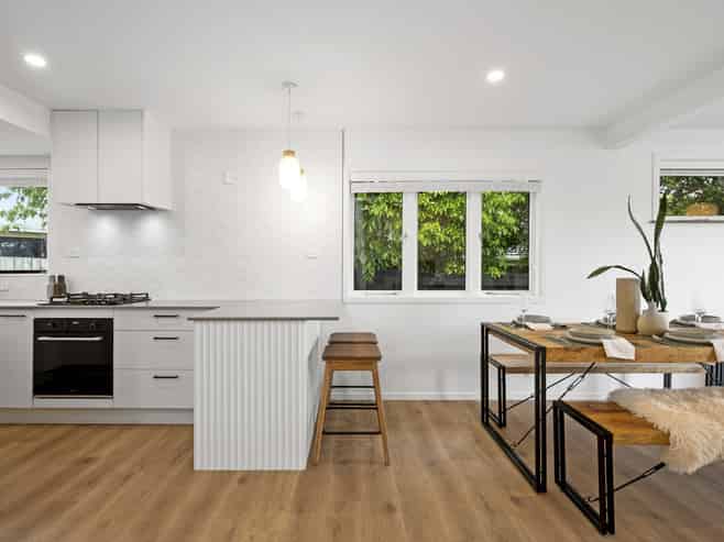 10A Burton Place, Owhata