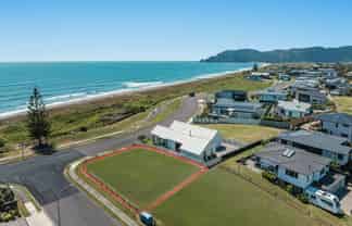 14 Pacific Parade, Coastlands