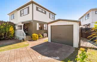 25a Outram Grove, Kelson