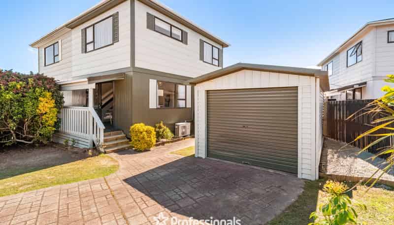 25a Outram Grove, Kelson