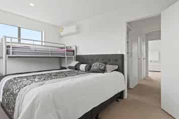 83 Thomas Road, Flat Bush