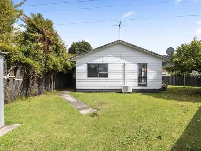 B/8 Bell Road, Western Heights
