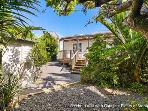 83 Burnley Terrace, Sandringham