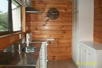 A/27 Lincoln Road, Henderson