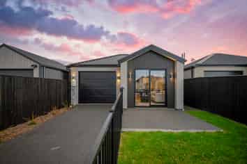 54 River Stone Drive, Halswell