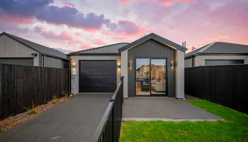 54 River Stone Drive, Halswell